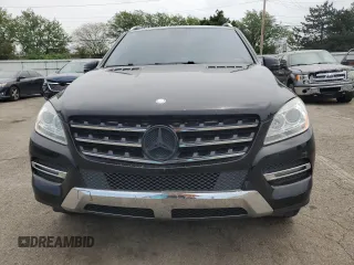 2012 Mercedes-Benz M 350 z VIN 4JGDA5HB9CA031372, wystawiony jako Copart lot #57316085 z przebiegiem 213 574 mil mil oraz Czysty tytuł • Clean title. Historia ofert i sprzedaży dostępna na DreamBid. Obrazek 5.