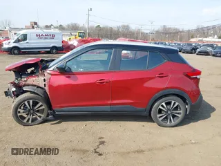 2020 Nissan Kicks SV with VIN 3N1CP5CV9LL547565, listed as a IAAI auction lot 41776239 with 18,246 mi miles. Bid and sale history available at carsss.com. Image 13.