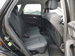 2024 Audi Q5 S line Premium Plus z VIN WA1EAAFYXR2015624, wystawiony jako Copart lot #59953855 z przebiegiem 14 627 mil mil oraz Szkoda całkowita • Salvage title. Historia ofert i sprzedaży dostępna na DreamBid. Obrazek 11.