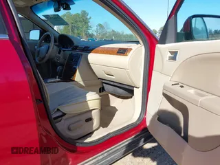 2007 Ford Five Hundred SEL z VIN 1FAHP24117G136626, wystawiony jako IAAI lot #41752547 z przebiegiem 157 924 mil mil oraz . Historia ofert i sprzedaży dostępna na DreamBid. Obrazek 5.