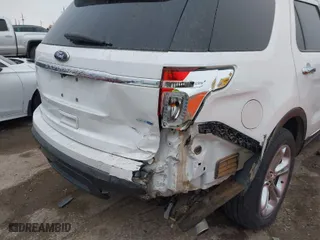 2014 Ford Explorer Limited with VIN 1FM5K8F88EGA17280, listed as a IAAI auction lot 41550592 with 144,494 mi miles. Bid and sale history available at carsss.com. Image 6.