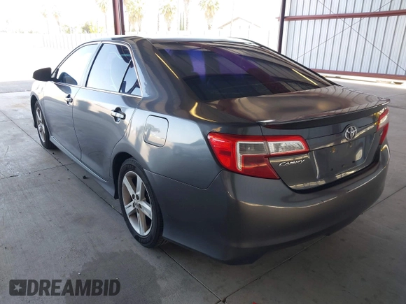 2012 Toyota Camry L with VIN 4T1BF1FKXCU617498, listed as a IAAI auction lot 42114337 with 323,770 mi miles. Bid and sale history available at carsss.com. Image 3.