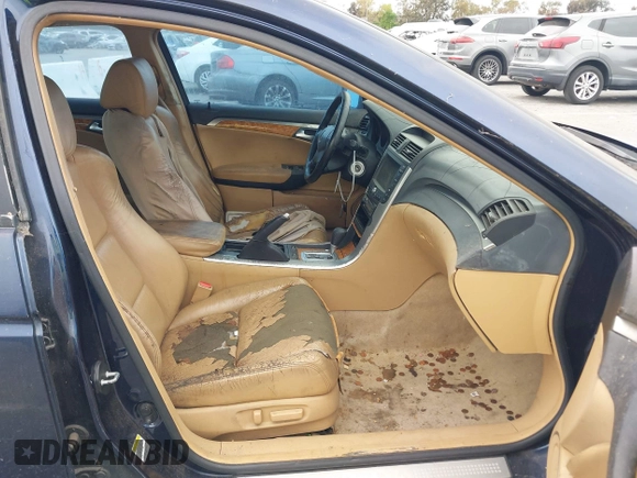 2004 Acura TL with VIN 19UUA662X4A009154, listed as a IAAI auction lot 42043934 with 215,830 mi miles. Bid and sale history available at carsss.com. Image 5.