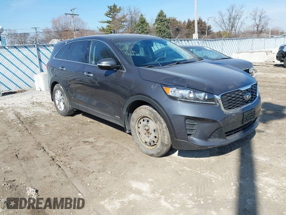 2019 Kia Sorento LX with VIN 5XYPGDA38KG515237, listed as a IAAI auction lot 41782259 with 55,543 mi miles. Bid and sale history available at carsss.com. Image 1.