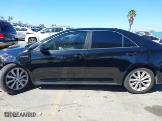 2014 Toyota Camry Hybrid LE with VIN 4T1BD1FK1EU127878, listed as a IAAI auction lot 41823638 with 179,141 mi miles. Bid and sale history available at carsss.com. Image 14.