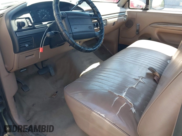 1995 Ford F-150 with VIN 1FTDF15Y5SNA21470, listed as a IAAI auction lot 42066183 with 112,523 mi miles. Bid and sale history available at carsss.com. Image 5.
