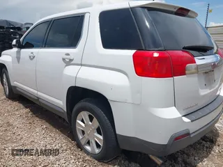 2011 GMC Terrain SLE-1 z VIN 2CTFLRECXB6374994, wystawiony jako IAAI lot #42499924 z przebiegiem 237 597 mil mil oraz . Historia ofert i sprzedaży dostępna na DreamBid. Obrazek 3.