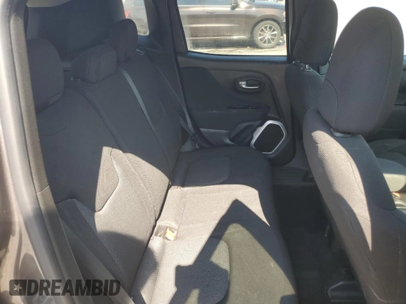 2019 Jeep Renegade Sport with VIN ZACNJBAB5KPJ94808, listed as a Copart auction lot 61771695 with 195,788 mi miles and Salvage title. Bid and sale history available at DreamBid. Image 11.