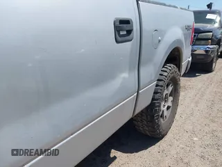 2004 Ford F-150 XLT with VIN 1FTRW14W24KC51607, listed as a IAAI auction lot 42015269 with 1 mi miles. Bid and sale history available at carsss.com. Image 11.