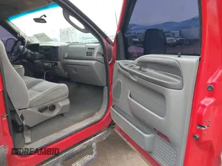 2003 Ford Super Duty F-250 XL with VIN 1FTNW21P83ED49491, listed as a IAAI auction lot 41784200 with 225,204 mi miles. Bid and sale history available at carsss.com. Image 5.