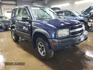 2001 Chevrolet Tracker ZR2 z VIN 2CNBJ734316948149, wystawiony jako Copart lot #47033505 z przebiegiem 136 903 mil mil oraz Szkoda całkowita • Salvage title. Historia ofert i sprzedaży dostępna na DreamBid. Obrazek 4.