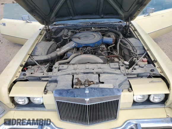 1974 Lincoln Continental with VIN 4Y89A889444, listed as a Copart auction lot 63290635 with 4,439 mi miles and Clean title. Bid and sale history available at DreamBid. Image 11.