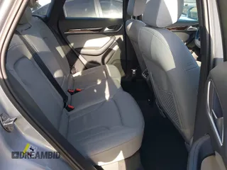 2017 Audi Q3 Premium Plus z VIN WA1JCCFSXHR000319, wystawiony jako IAAI lot #41986889 z przebiegiem 74 675 mil mil oraz . Historia ofert i sprzedaży dostępna na DreamBid. Obrazek 8.