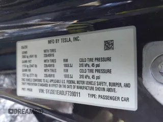 2020 Tesla Model 3 Standard Range Plus z VIN 5YJ3E1EA0LF739011, wystawiony jako IAAI lot #41379792 z przebiegiem Nie podano mil oraz . Historia ofert i sprzedaży dostępna na DreamBid. Obrazek 9.