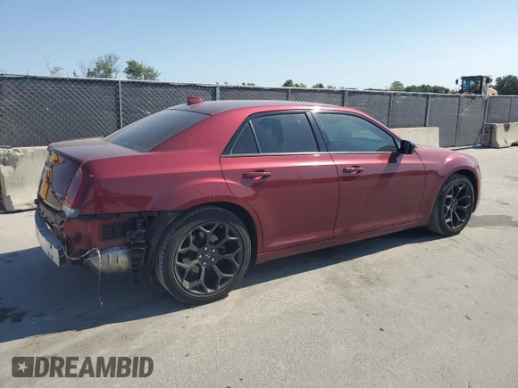 2019 Chrysler 300 Touring with VIN 2C3CCAAG8KH745877, listed as a Copart auction lot 53188825 with 33,171 mi miles and Salvage Title. Bid and sale history available at carsss.com. Image 3.