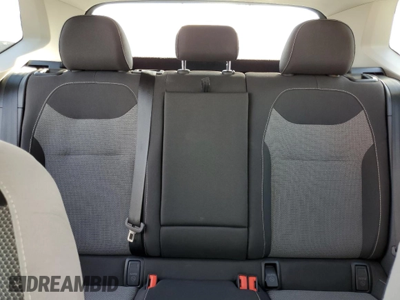 2023 Volkswagen Taos S с VIN 3VVCX7B25PM370076, выставлен на аукционе Copart как лот 47201035 с пробегом 12 000 миль миль и Списание • Salvage title. История ставок и продаж доступна на DreamBid. Изображение 10.