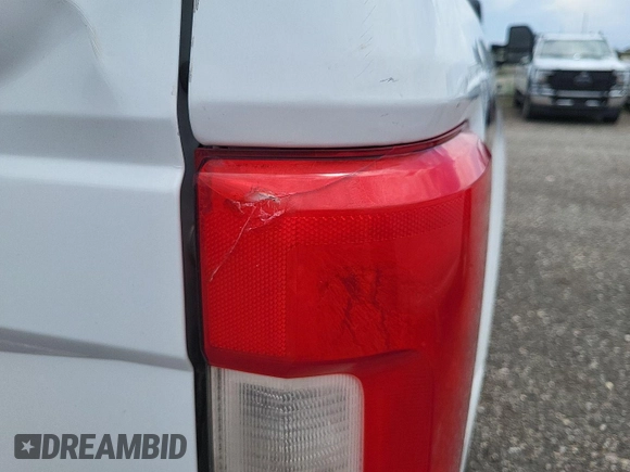 2019 Ford F-250 XL with VIN 1FT7W2B6XKEG23822, listed as a IAAI auction lot 42726903 with 178,569 mi miles and . Bid and sale history available at DreamBid. Image 14.
