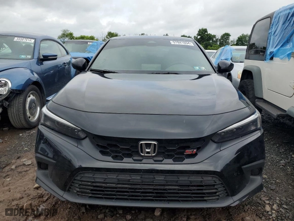 2024 Honda Civic Si with VIN 2HGFE1E54RH472024, listed as a Copart auction lot 57841654 with 10,725 mi miles and Salvage Title. Bid and sale history available at carsss.com. Image 5.
