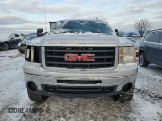 2010 GMC Sierra 1500 with VIN 1GTSKVE04AZ174322, listed as a Copart auction lot 88665495 with 149,792 mi miles and Salvage Title. Bid and sale history available at DreamBid. Image 5.