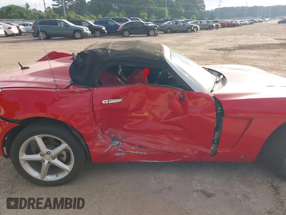 2008 Saturn Sky with VIN 1G8MC35BX8Y133702, listed as a IAAI auction lot 41163611 with 110,446 mi miles. Bid and sale history available at carsss.com. Image 14.