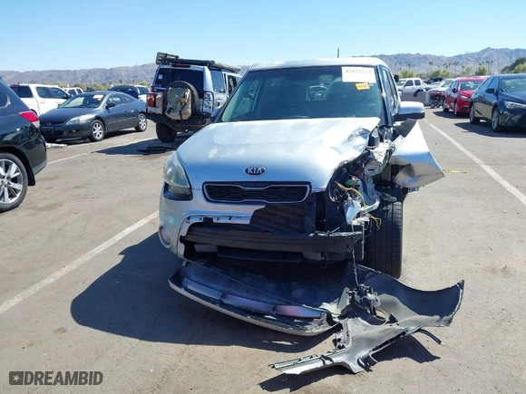 2013 Kia Soul + with VIN KNDJT2A63D7547738, listed as a IAAI auction lot 41877430 with 133,596 mi miles. Bid and sale history available at carsss.com. Image 12.