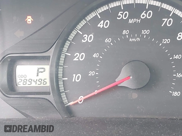2011 Toyota Sienna LE AAS with VIN 5TDKK3DC0BS119675, listed as a IAAI auction lot 41809573 with 289,496 mi miles. Bid and sale history available at carsss.com. Image 16.
