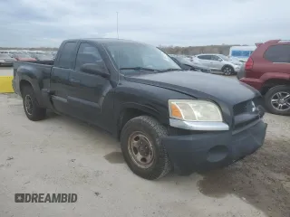 2006 Mitsubishi Raider LS z VIN 1Z7HC22K66S542516, wystawiony jako Copart lot #79917274 z przebiegiem 123 910 mil mil oraz Szkoda całkowita • Salvage title. Historia ofert i sprzedaży dostępna na DreamBid. Obrazek 4.