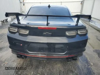 2018 Chevrolet Camaro ZL1 z VIN 1G1FK1R66J0136757, wystawiony jako Copart lot #71070224 z przebiegiem 7760 mil mil oraz Tytuł czysty. Historia ofert i sprzedaży dostępna na DreamBid. Obrazek 6.