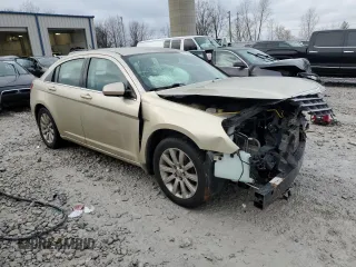 2010 Chrysler Sebring Limited with VIN 1C3CC5FB6AN111266, listed as a Copart auction lot 82966954 with 140,098 mi miles and Clean Title. Bid and sale history available at carsss.com. Image 4.