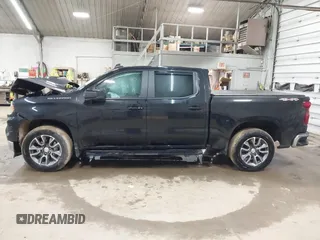 2024 Chevrolet Silverado 1500 LT with VIN 3GCPDKEK4RG272875, listed as a IAAI auction lot 42069561 with 13,694 mi miles and . Bid and sale history available at DreamBid. Image 14.