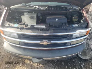 1999 Chevrolet Express with VIN 1GBFG15R1X1014078, listed as a Copart auction lot 68890974 with 199,380 mi miles and Salvage Title. Bid and sale history available at carsss.com. Image 12.