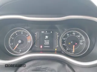 2018 Jeep Cherokee Latitude Plus with VIN 1C4PJLLB2JD543032, listed as a IAAI auction lot 41822368 with 114,145 mi miles. Bid and sale history available at carsss.com. Image 7.