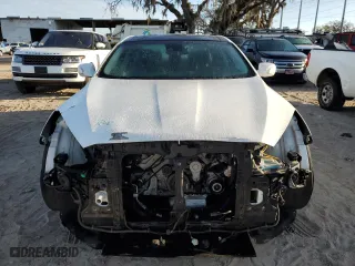 2017 Kia K900 Luxury with VIN KNALW4D45H6036076, listed as a Copart auction lot 83567944 with 59,820 mi miles and Salvage Title. Bid and sale history available at carsss.com. Image 5.