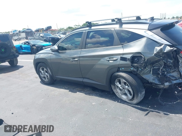 2022 Hyundai Tucson SEL with VIN 5NMJB3AE3NH069301, listed as a IAAI auction lot 42366081 with 26,971 mi miles and . Bid and sale history available at DreamBid. Image 14.