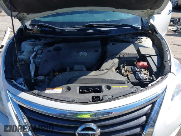 2014 Nissan Altima SV with VIN 1N4AL3AP1EN349712, listed as a IAAI auction lot 41826856 with 149,101 mi miles and . Bid and sale history available at carsss.com. Image 10.