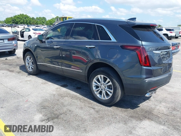 2020 Cadillac XT5 Luxury FWD z VIN 1GYKNAR45LZ224459, wystawiony jako IAAI lot #42295055 z przebiegiem 69 751 mil mil oraz . Historia ofert i sprzedaży dostępna na DreamBid. Obrazek 3.