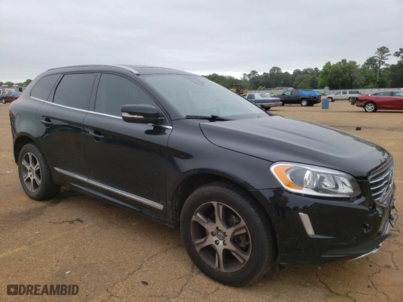 2015 Volvo XC60 T6 Drive-E with VIN YV449MDK6F2637141, listed as a Copart auction lot 51154194 with 113,932 mi miles. Bid and sale history available at carsss.com. Image 4.