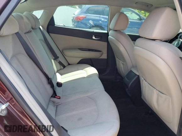 2018 Kia Optima S with VIN 5XXGT4L35JG265287, listed as a Copart auction lot 61407805 with 123,891 mi miles and Salvage title. Bid and sale history available at DreamBid. Image 10.