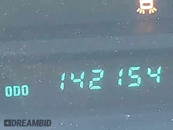 2003 Toyota Avalon XL z VIN 4T1BF28B03U321618, wystawiony jako IAAI lot #42297842 z przebiegiem 142 154 mil mil oraz . Historia ofert i sprzedaży dostępna na DreamBid. Obrazek 16.