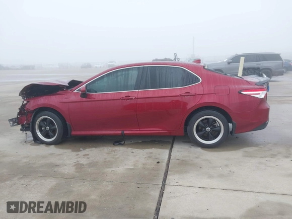 2020 Toyota Camry LE with VIN 4T1C11AK0LU387903, listed as a IAAI auction lot 41652468 with 1 mi miles. Bid and sale history available at carsss.com. Image 14.