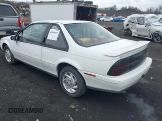 1995 Chevrolet Beretta z VIN 1G1LV15M5SY120146, wystawiony jako IAAI lot #41950467 z przebiegiem 173 112 mil mil oraz . Historia ofert i sprzedaży dostępna na DreamBid. Obrazek 3.