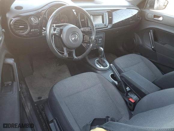 2019 Volkswagen Beetle S with VIN 3VWFD7AT9KM707949, listed as a Copart auction lot 75808644 with 55,362 mi miles and Salvage Title. Bid and sale history available at carsss.com. Image 8.