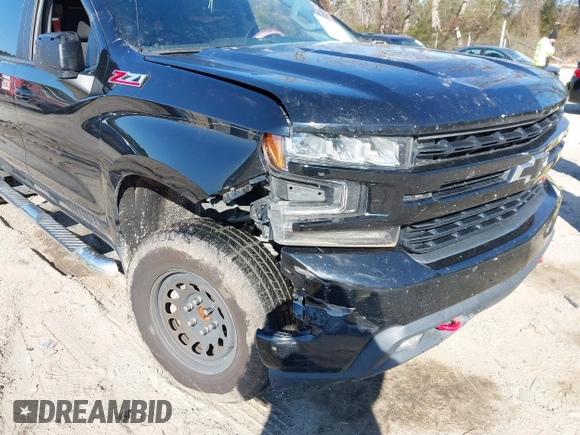 2020 Chevrolet Silverado 1500 LT Trail Boss with VIN 3GCPYFED9LG379148, listed as a IAAI auction lot 41246251 with 1 mi miles. Bid and sale history available at carsss.com. Image 6.