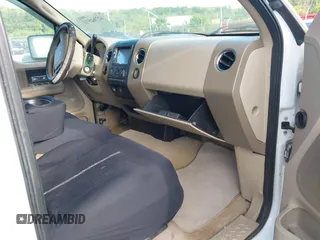 2006 Ford F-150 XLT с VIN 1FTPW12546FA33245, выставлен на аукционе IAAI как лот 42762531 с пробегом Не указан миль и . История ставок и продаж доступна на DreamBid. Изображение 5.