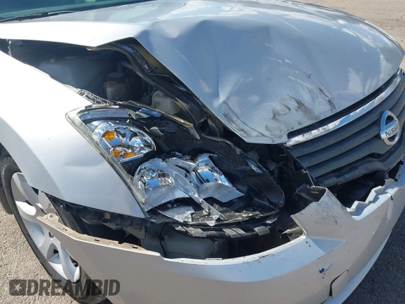 2008 Nissan Altima 2.5 SL with VIN 1N4AL21E68N470832, listed as a IAAI auction lot 42036112 with 162,249 mi miles. Bid and sale history available at carsss.com. Image 6.
