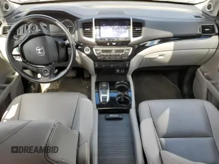 2016 Honda Pilot Touring with VIN 5FNYF6H98GB035114, listed as a Copart auction lot 49123905 with 117,591 mi miles and Clean Title. Bid and sale history available at carsss.com. Image 8.