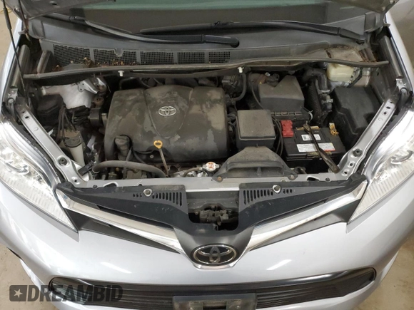 2018 Toyota Sienna LE Auto Access Seat with VIN 5TDKZ3DCXJS955049, listed as a Copart auction lot 56515175 with 75,293 mi miles and Salvage title. Bid and sale history available at DreamBid. Image 12.