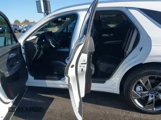 2024 Genesis GV70 Advanced with VIN 5NMMCET1XRH002913, listed as a IAAI auction lot 41959174 with 8,207 mi miles and . Bid and sale history available at DreamBid. Image 8.
