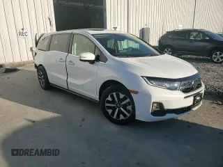 2025 Honda Odyssey EX-L with VIN 5FNRL6H60SB005200, listed as a Copart auction lot 45318305 with 3,250 mi miles and Salvage Title. Bid and sale history available at carsss.com. Image 13.