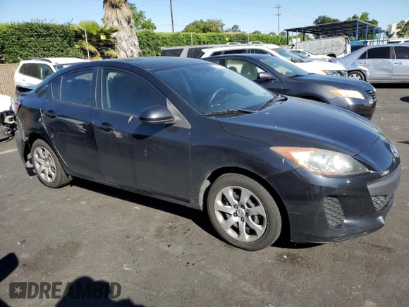 2013 Mazda 3 i Sport с VIN JM1BL1U77D1791950, выставлен на аукционе Copart как лот 56430255 с пробегом 125 741 миль миль и Списание • Salvage title. История ставок и продаж доступна на DreamBid. Изображение 4.
